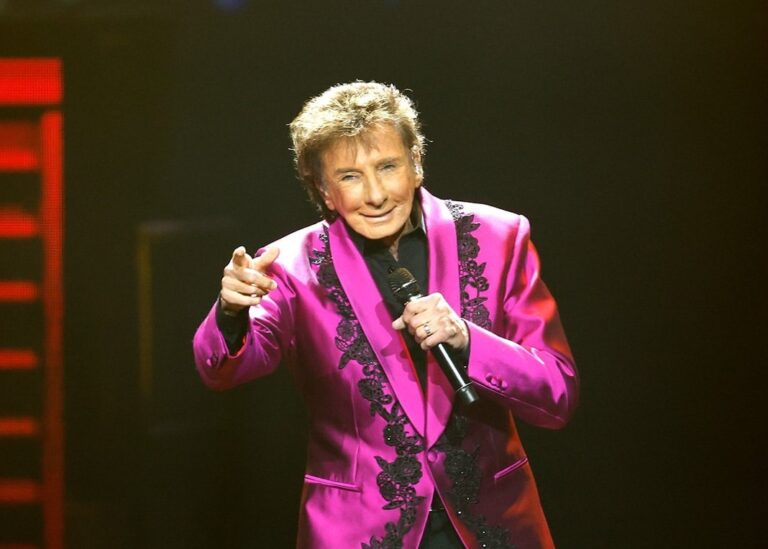 Barry Manilow Says Modern Songwriting Has Lost Its Structure