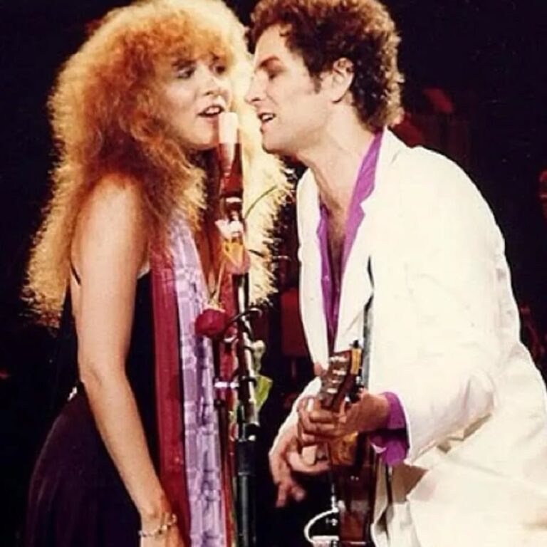 Are Fleetwood Mac Getting Back Together? Stevie Nicks And Lindsey Buckingham Spark Reunion Buzz