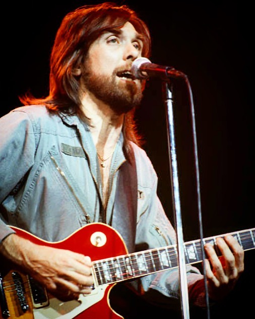Dr Hook Frontman Dennis Locorriere Dies Aged 76