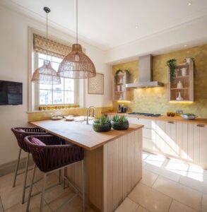 christine-mcvies-london-home_11