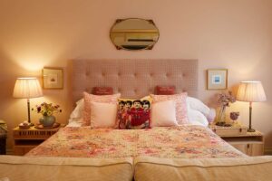 christine-mcvies-london-home_24