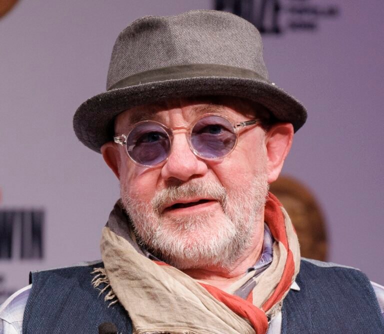 Bernie Taupin