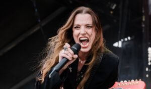 Lzzy Hale