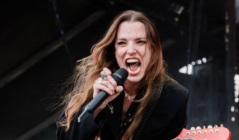 Lzzy Hale