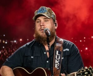 Luke Combs