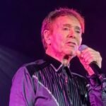 Sir Cliff Richard Announces 48th Studio Album Only Number Ones