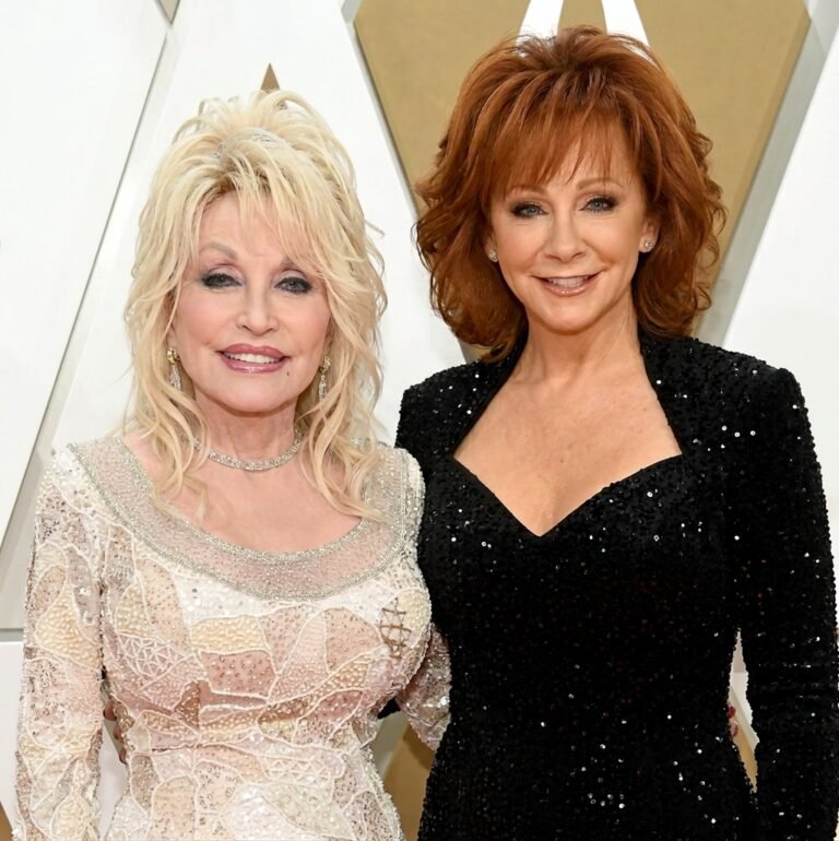 Dolly Parton and Reba McEntire