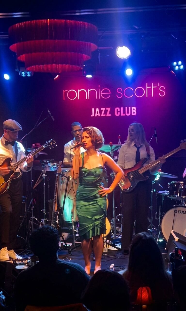 RAYE at Ronnie Scott's Club